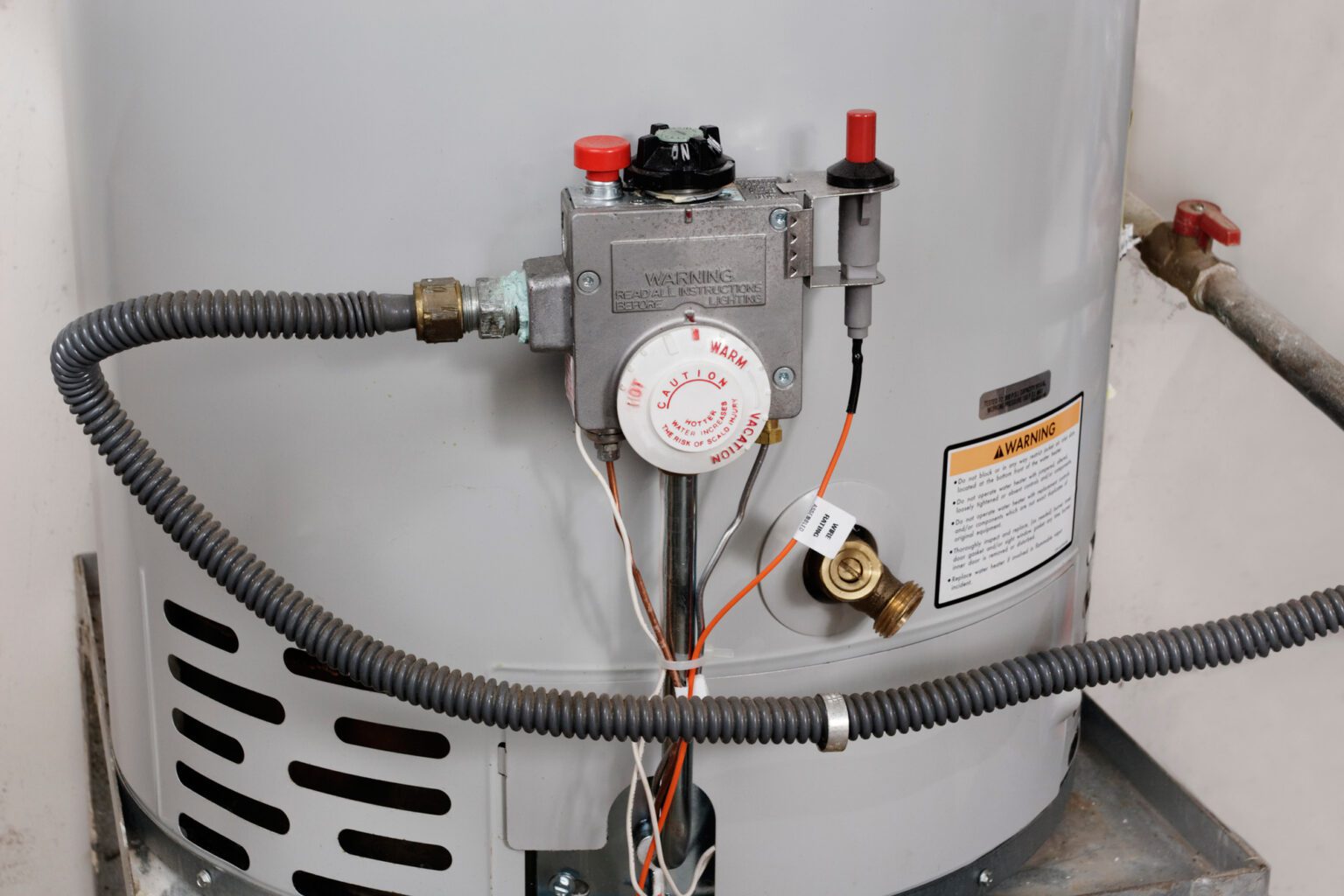 How Much Does a Plumber Charge to Drain a Water Heater?