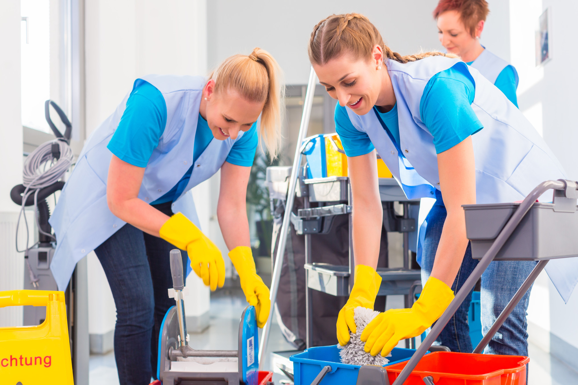 Five Tips for Hiring Houston House Cleaning Services