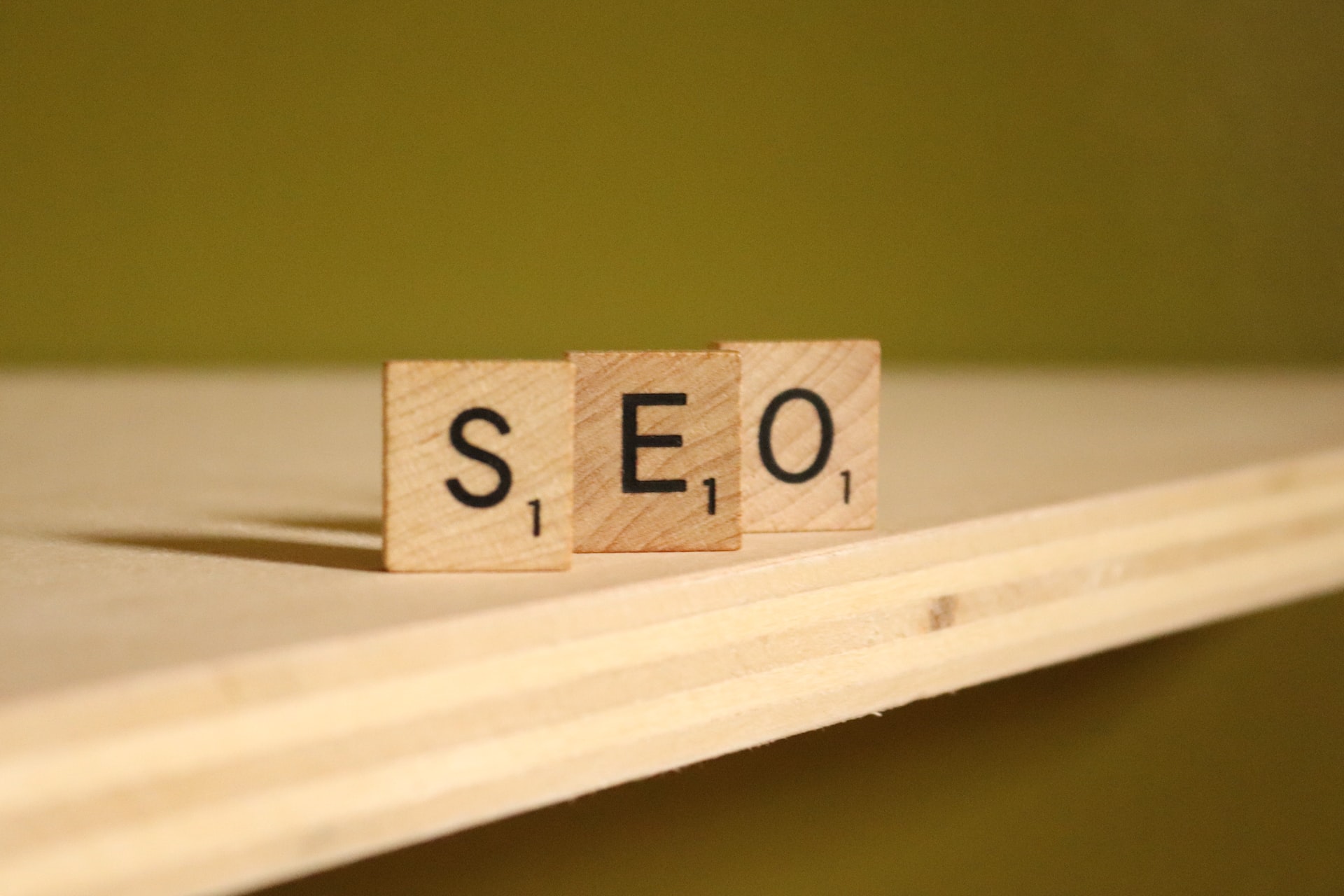 Every Self-Employed Blogger’s Dilemma: Should You Hire An SEO Professional, or DIY It?