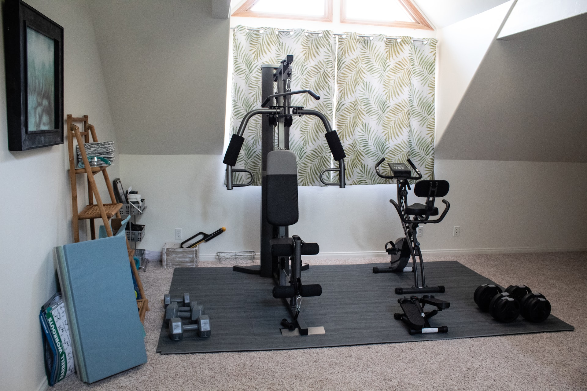 <strong>5 Easy Ways to Make Your Home Gym More Fun</strong>