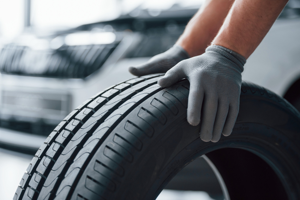 Safety First: Understanding the Role of Proper Tyre Fitting